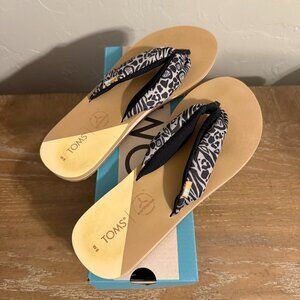 TOMS Piper Flip Flops